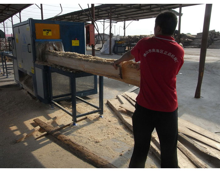 天津市-圓木多片鋸400加工現(xiàn)場(chǎng)-1